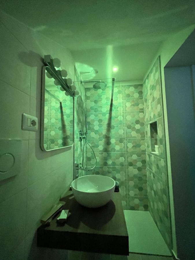 Apartament The Secret Garden Salerno Zewnętrze zdjęcie