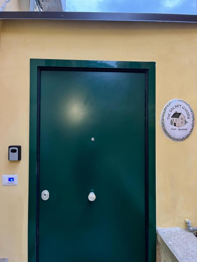 Apartament The Secret Garden Salerno Zewnętrze zdjęcie