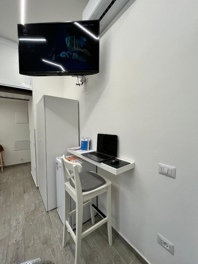 Apartament The Secret Garden Salerno Zewnętrze zdjęcie