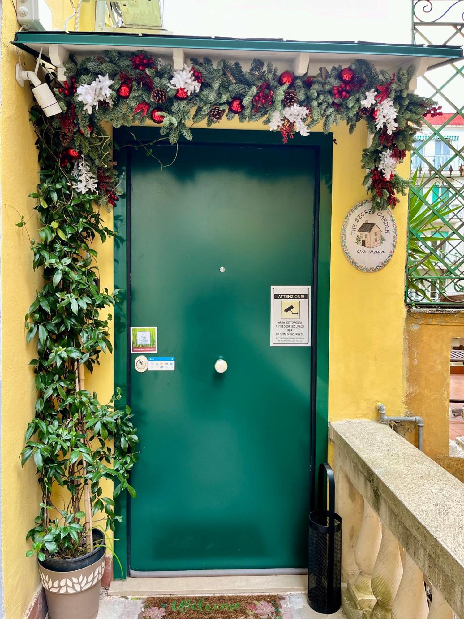 Apartament The Secret Garden Salerno Zewnętrze zdjęcie